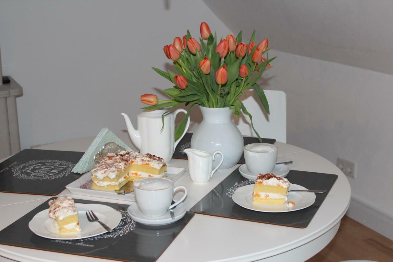 Ferienwohnung Im Tuermchen Oberfell Экстерьер фото